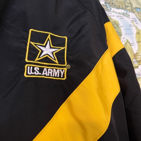 US Army APFU Physical Fitness Uniform Jacket Military Women’s Small windbreaker - Picture 4 of 13